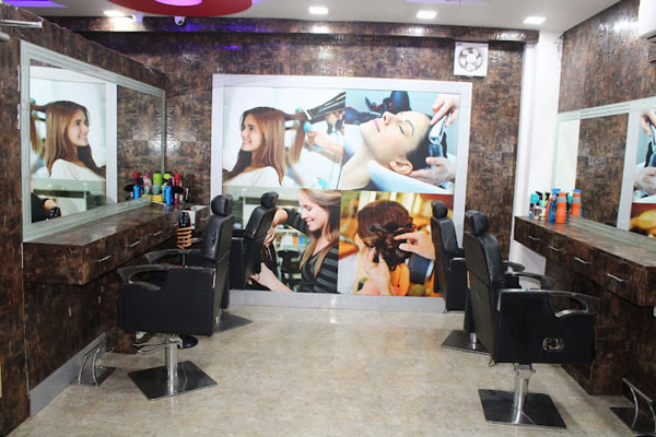 massage parlour in prayagraj